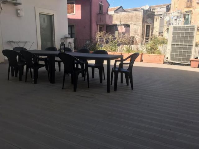 Suite Con Terrazza In Centro Storico Katania Zewnętrze zdjęcie