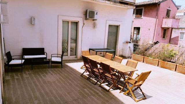Suite Con Terrazza In Centro Storico Katania Zewnętrze zdjęcie