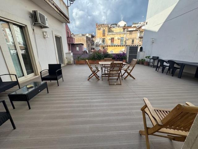 Suite Con Terrazza In Centro Storico Katania Zewnętrze zdjęcie