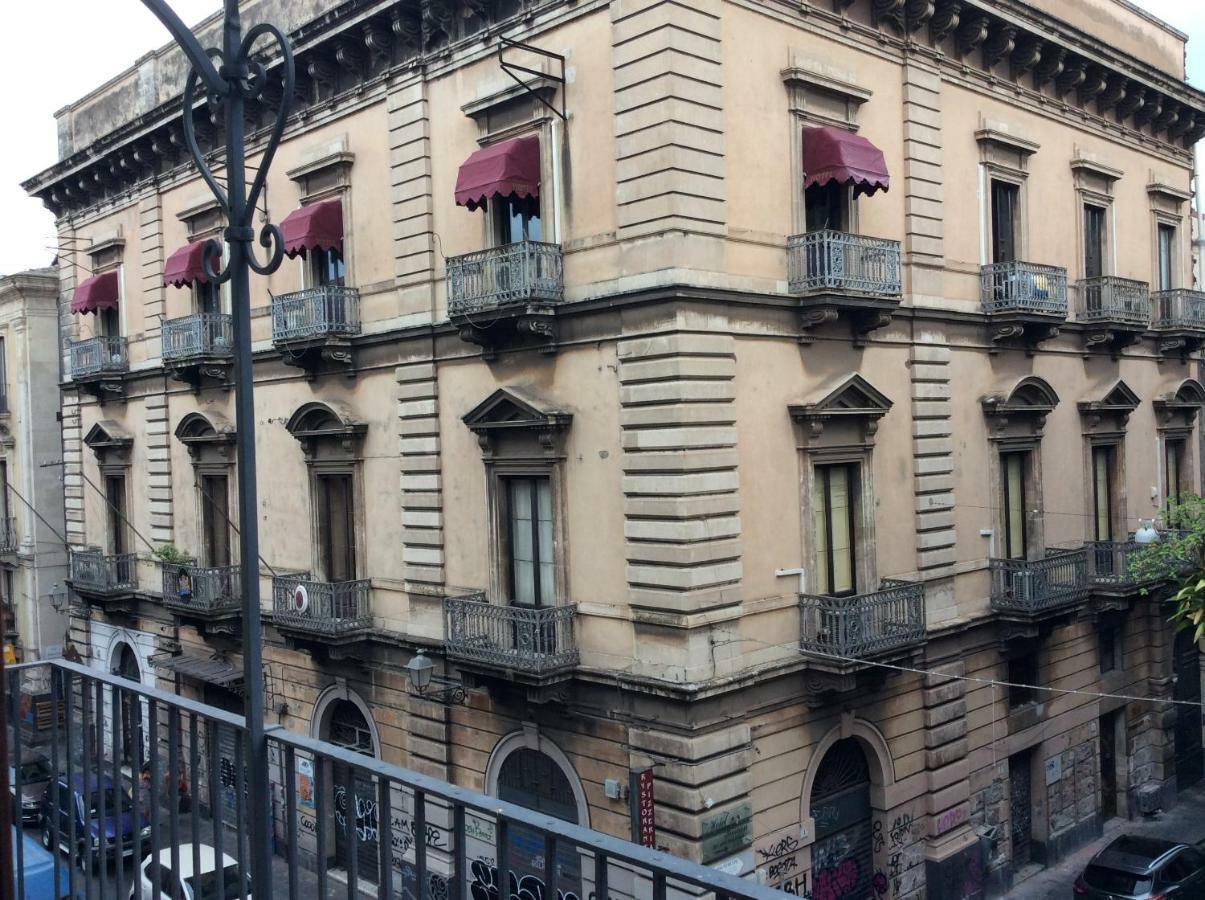 Suite Con Terrazza In Centro Storico Katania Zewnętrze zdjęcie