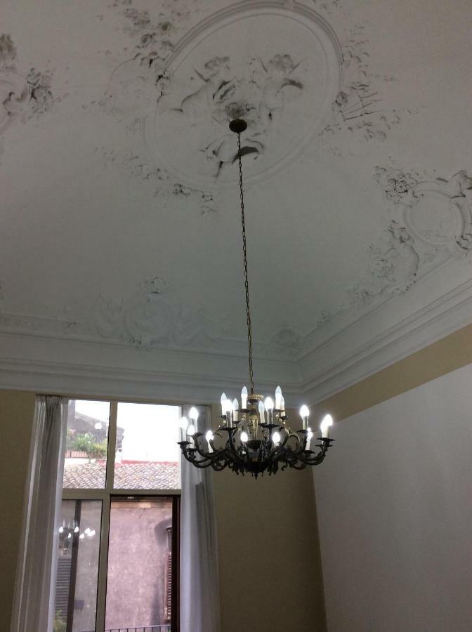 Suite Con Terrazza In Centro Storico Katania Zewnętrze zdjęcie